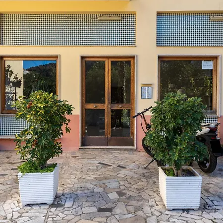 Lägenhet La E Bella - De Vivo Realty Sorrento