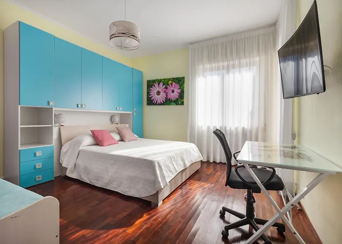 La E Bella - De Vivo Realty Lägenhet