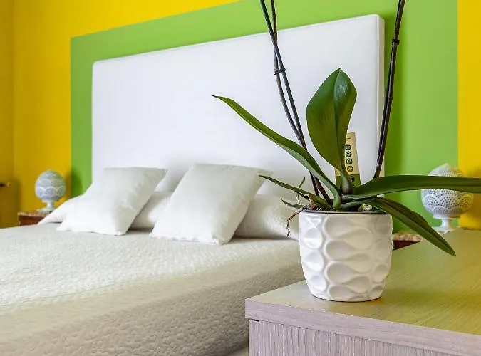 La E Bella - De Vivo Realty Lägenhet *